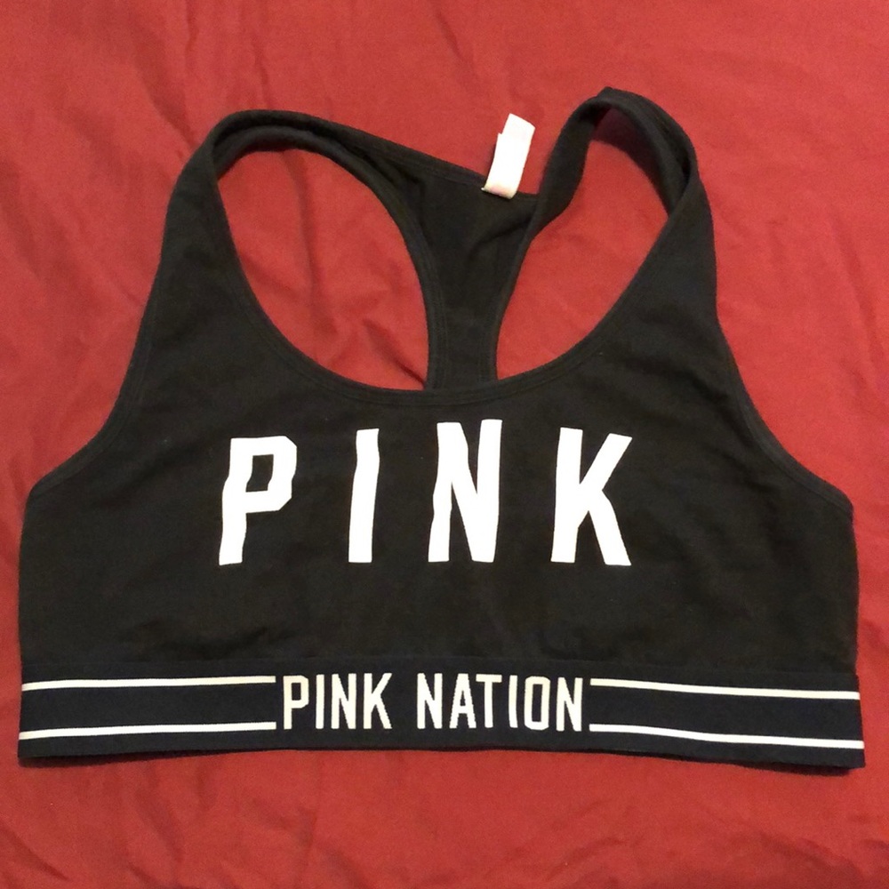 Black sports bra
